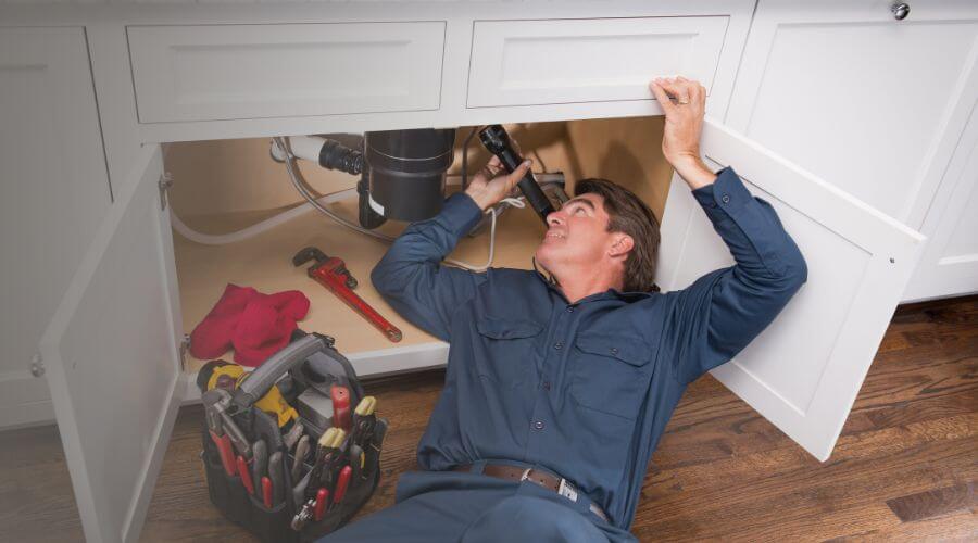 Local tankless water heater installation in Struthers, OH